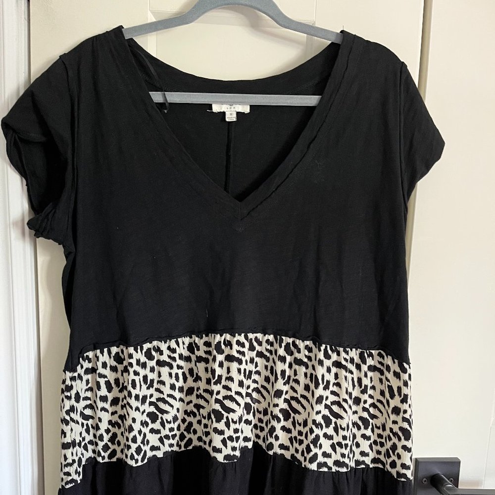 Casual Black and Cheetah Print Top